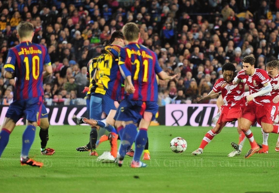 巴塞罗那VS皇家社会：巅峰对决经典回顾(图3)